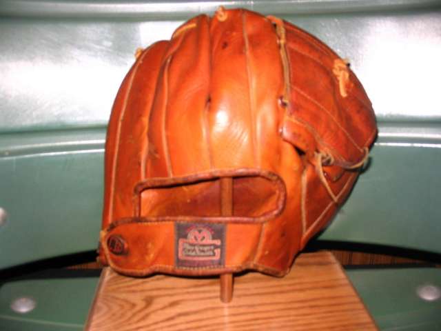 MacGregor Goldsmith Pick Pocket G131 Back